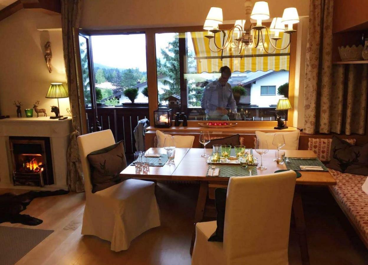 Apartment Cristina - Suedbalkon Mit Bergblick Seefeld in Tirol Eksteriør bilde