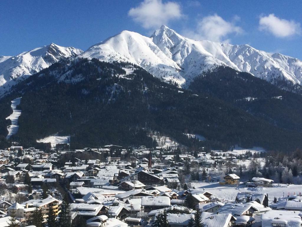 Apartment Cristina - Suedbalkon Mit Bergblick Seefeld in Tirol Eksteriør bilde